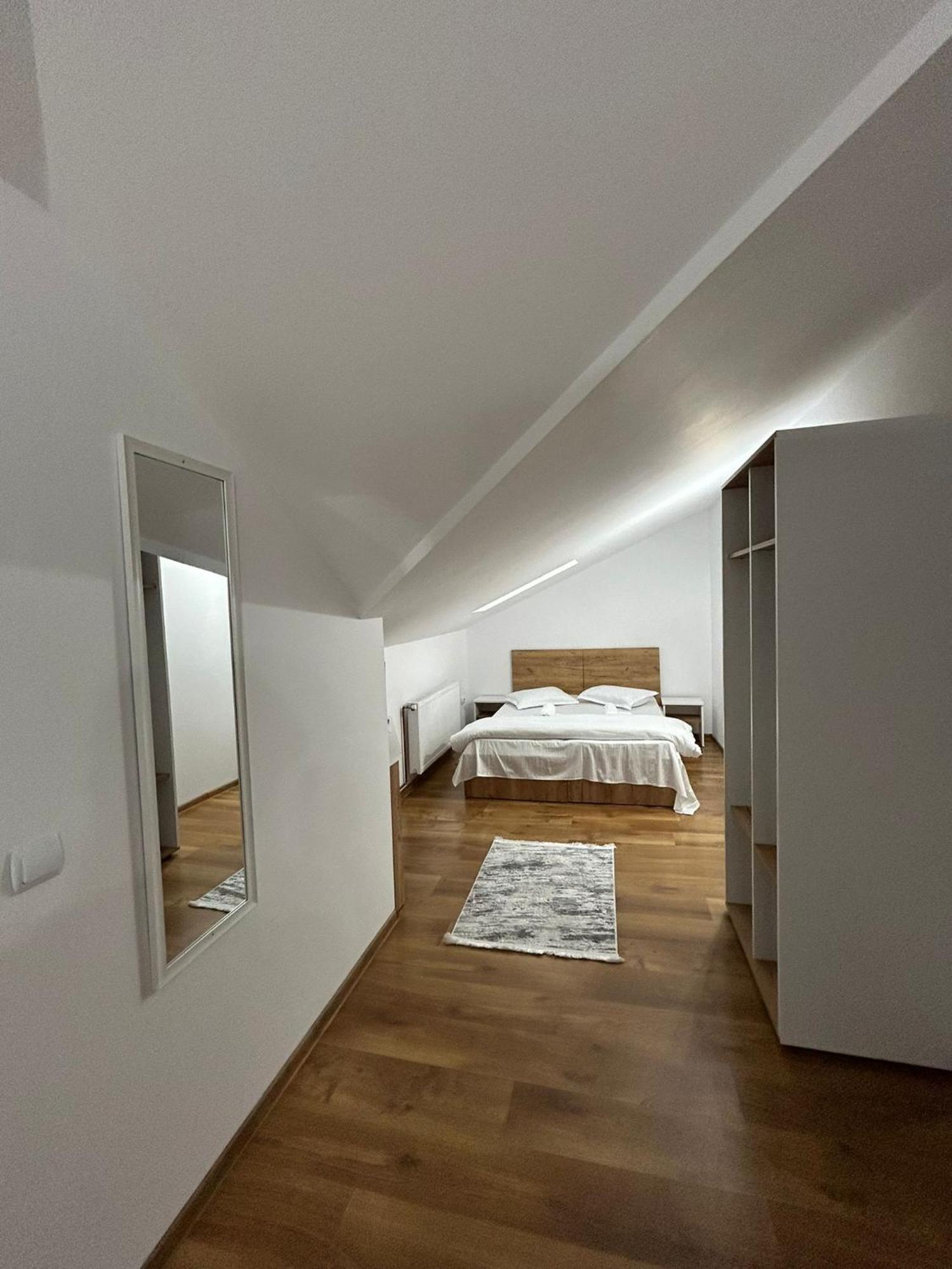 Hotel Complex Zeus Leresti Zimmer foto